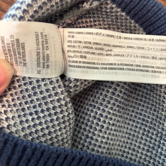 Hollister‎ V-Neck Sweater Blue and White Vest - Picture 5 of 7